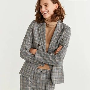 MANGO Women Plaid Blazer Double Breasted New without Tag
